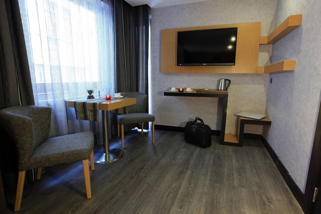 The Black Hotel Ескишехир Стая снимка