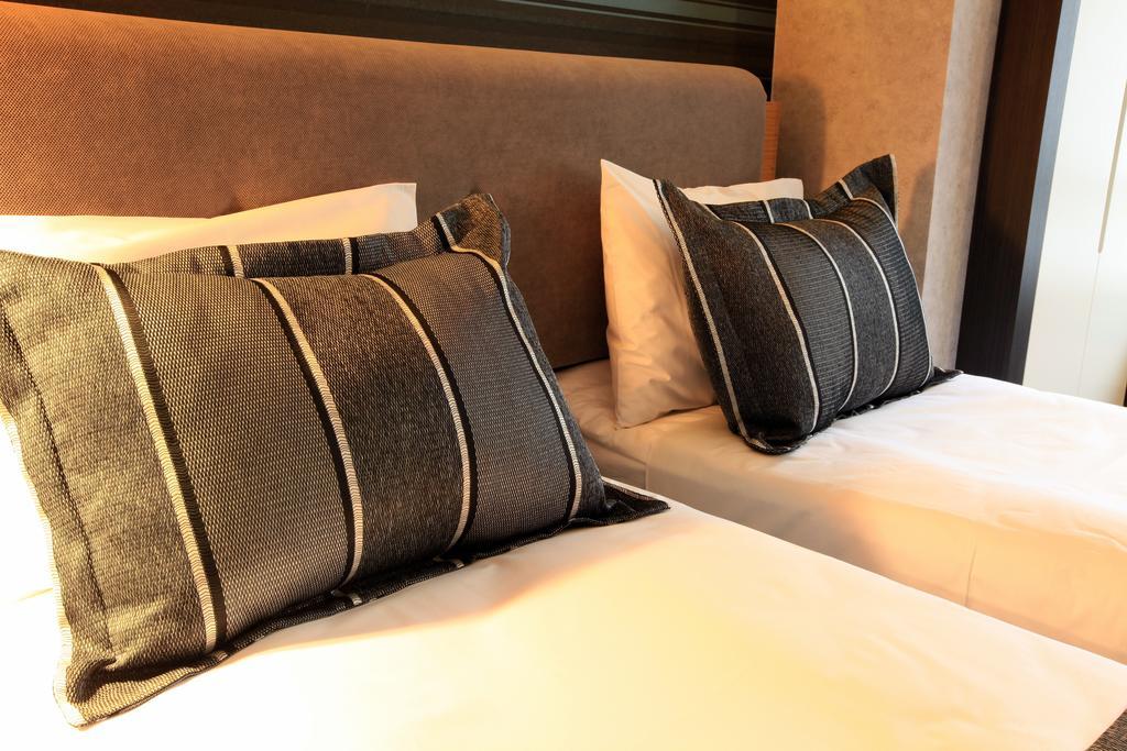 The Black Hotel Ескишехир Екстериор снимка